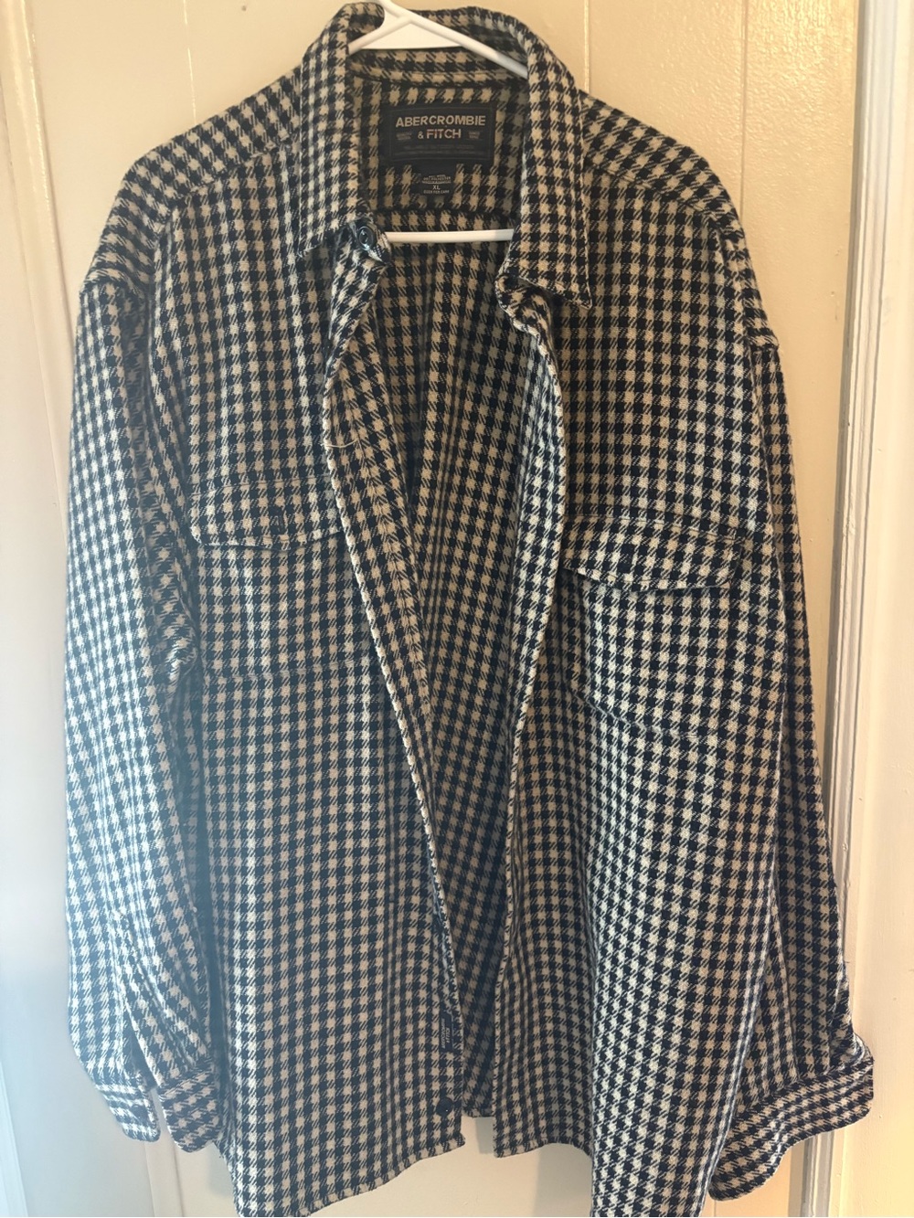 Abercrombie & Fitch Black and White Houndstooth Shacket